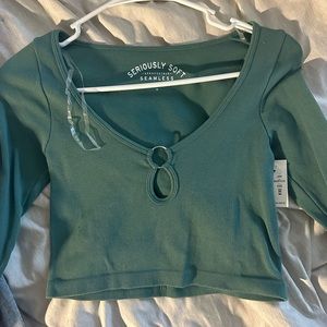 AEROPOSTALE seamless green ring top